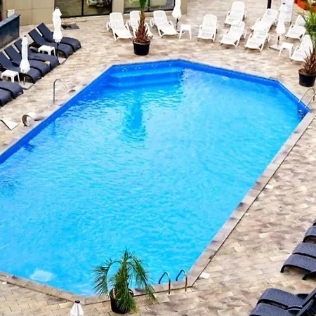 Apartment Pool & Mamaia Nord Langa Plaja *
