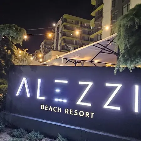 Pool & Mamaia Nord Langa Plaja Apartment