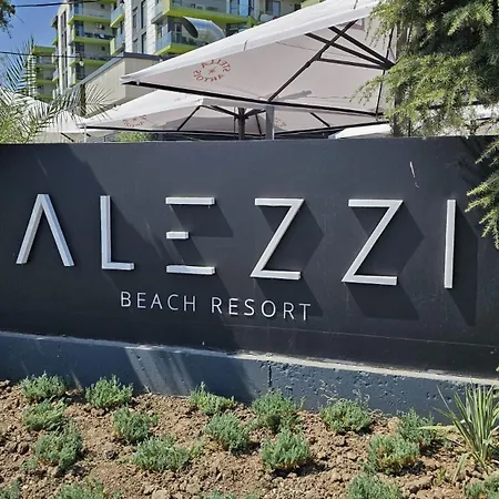 Pool & Mamaia Nord Langa Plaja Navodari