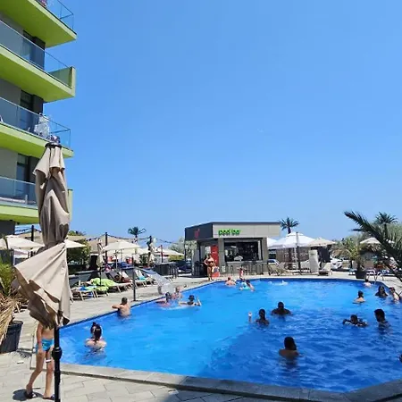 Apartment Pool & Mamaia Nord Langa Plaja *